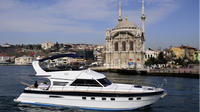 Private: Romantic Evening Cruise on the Bosphorus on Your Own Yacht