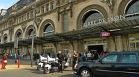Traslado privado: partindo da estação ferroviária de Paris para o hotel Traslado privado: partindo da estação ferroviária de Paris para o hotel