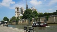 Half day Electric Bike Tour: Paris Along the Seine River