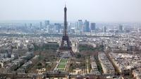 Visite touristique de la ville de Paris et billet coupe-file pour la Tour Eiffel