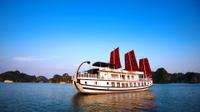 3-Day Halong Bay Cruise including Swimming and Kayaking with Round-Trip Transfer from Hanoi