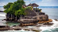 Recorrido por los templos de agua de Bali: Tanah Lot, Ulun Danu y Taman Ayun Recorrido por los templos de agua de Bali: Tanah Lot, Ulun Danu y Taman Ayun