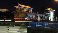 Xi'an Evening Tour: South Gate Square, Fountain Show and Tang Dynasty Theme Squares