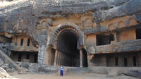 Private Day Tour: Karla and Bhaja Caves from Mumbai 