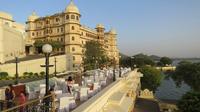 Private Udaipur City Tour including Boat Ride on Lake Pichola
