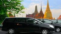 Gedeelde transfer bij aankomst vanaf de internationale luchthaven van Bangkok naar een hotel in Bangkok Gedeelde transfer bij aankomst vanaf de internationale luchthaven van Bangkok naar een hotel in Bangkok