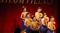 Dîner thaï et Danses à Silom Village à Bangkok