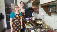 Private Agra and Taj Mahal Day Tour with Indian Cooking Class