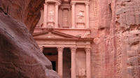Aqaba Shore Excursion: Petra Small Group Guided Sightseeing Tour