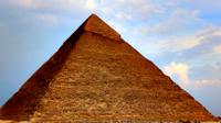 Day Tour to Pyramids And The Egyptian Museum from Cairo