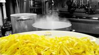 The Original Fettuccine Alfredo: Cours de cuisine et déjeuner à Alfredo alla Scrofa restaurant