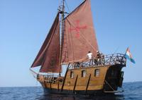 Brac and Solta Sightseeing Cruise from Split in a Traditional Karaka Replica with Lunch