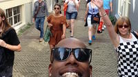 Ontdekking van de coffeeshop-cultuur van Amsterdam en proeverij van de plaatselijke gerechten-wandeltocht Ontdekking van de coffeeshop-cultuur van Amsterdam en proeverij van de plaatselijke gerechten-wandeltocht
