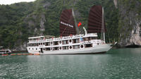 2-Day Oriental Sails Junk Cruise of Halong Bay from Hanoi