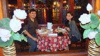 Saigon by Night: Traditional Dinner Cruise