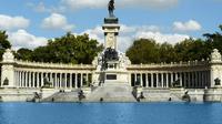 Private Madrid Walking Tour: Célèbre parc du Retiro