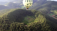 Ballonvaart en ontbijt over de vulkanen van Catalonië Ballonvaart en ontbijt over de vulkanen van Catalonië