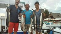 Local Fishing Tour in Isla Mujeres from Cancun