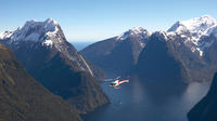 Half-Day Milford Helicopter Flight and Cruise from Queenstown