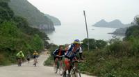 3-Day Bike and Boat Tour of Halong Bay from Hanoi