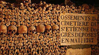Dans les catacombes de Paris: visite guidée en petit groupe