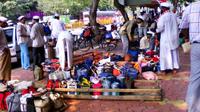 Private Tour of Dhobi Ghat and Dabbawalas in Mumbai