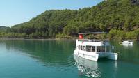 Cabrio Bus and Green Lake Catamaran Cruise From Side 