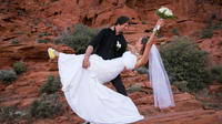 Destination Wedding: Red Rock Canyon Ceremony
