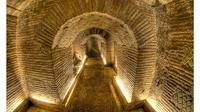 Guided Naples Underground Tour with Transport