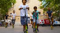 Gràcia Neighborhood Scooter Family Tour in Barcelona