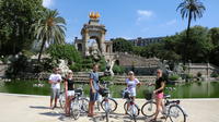 Recorrido personalizado en bicicleta de 4 horas por Barcelona para grupos pequeños