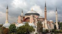 Small-Group Afternoon Tour of the Hippodrome and Hagia Sophia in Istanbul 