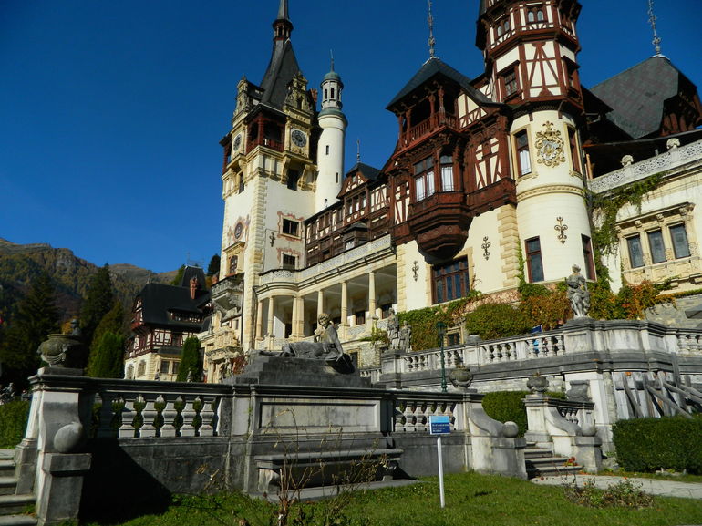 Bran Castle and Rasnov Fortress Tour from Brasov with Optional Peles Castle Visit