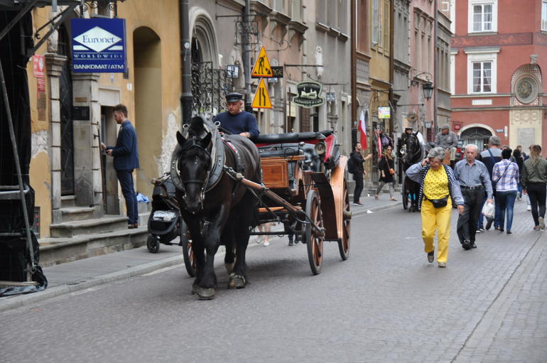 Private Tour: Warsaw City Sightseeing by Retro Fiat