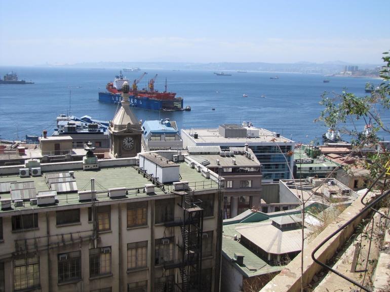 SIB Viña Del Mar and Valparaiso Day Trip from Santiago