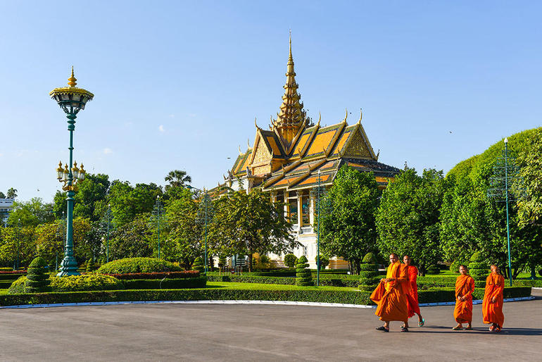 Full-Day Phnom Penh Sightseeing Tour