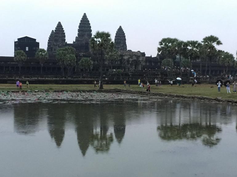 Full Day Angkor Tour from sunrise by Tuk Tuk