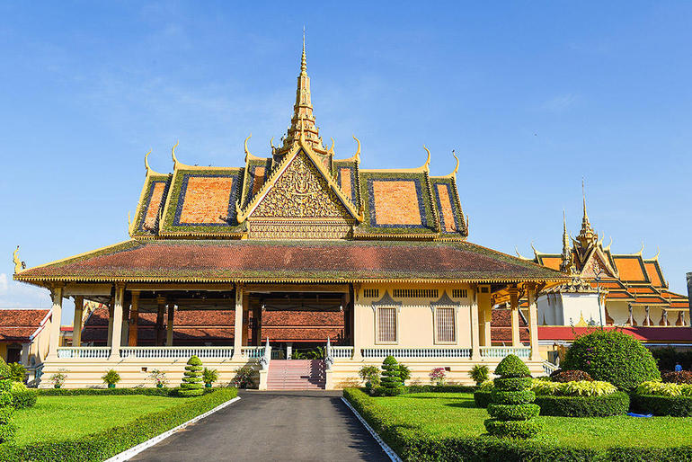 Full-Day Phnom Penh Sightseeing Tour