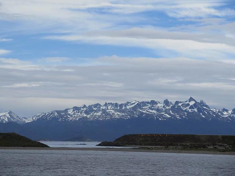 Tierra del Fuego and Beagle Channel Combo Tour by Train and Boat