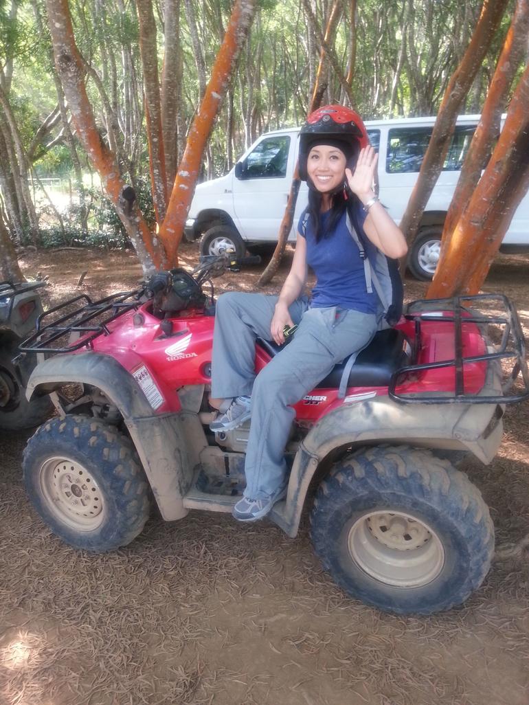 Big Island ATV Tour través Waipio Valley - Isla Grande de Hawái Big Island ATV Tour través Waipio Valley - Isla Grande de Hawái