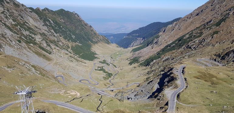 Small-Group Day trip Transfagarasan road and Poienari Fortress from Brasov