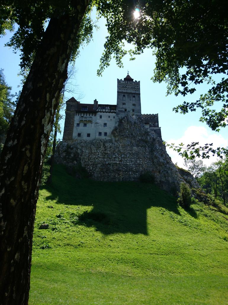 Private Day Trip to Dracula Castle, Peles Castle and Brasov from Bucharest