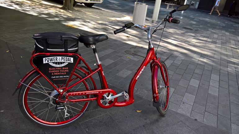 The Classic: our most popular electric bike tour of Auckland