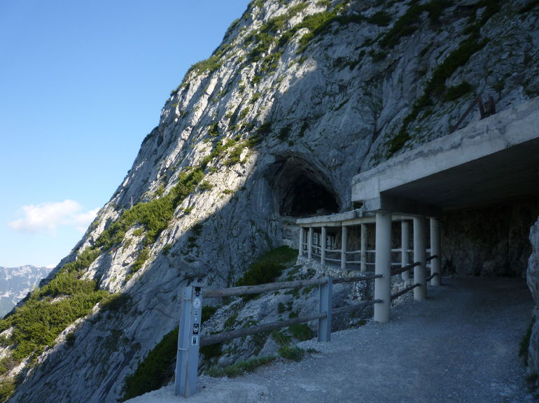 Private Tour: Werfen Ice Caves Adventure from Salzburg
