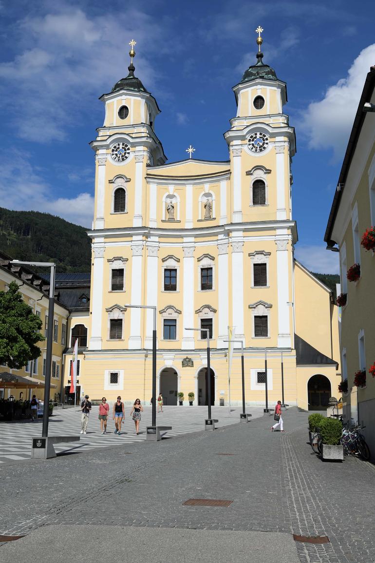 Salzburg Super Saver: Original Sound of Music and Salt Mines Day Trip