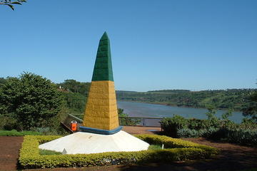 Three Borders Landmark, Foz do Iguacu
