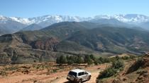 Avontuurlijke dagtrip naar de Hoge Atlas per 4x4 vanuit Marrakesh Avontuurlijke dagtrip naar de Hoge Atlas per 4x4 vanuit Marrakesh
