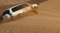 Safari por la mañana en el desierto de Abu Dhabi: dunas en 4x4, paseo en camello y sandboarding Safari por la mañana en el desierto de Abu Dhabi: dunas en 4x4, paseo en camello y sandboarding