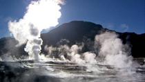 Excursión de un día a los géisers de Tatio y la aldea de Machuca Excursión de un día a los géisers de Tatio y la aldea de Machuca
