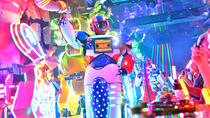 Tokyo Robot Cabaret Show, herunder middag bestående af kobekød på Yakiniku Motoyama Tokyo Robot Cabaret Show, herunder middag bestående af kobekød på Yakiniku Motoyama